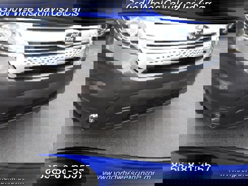 Used 2015 Ford Explorer XLT w/ Equipment Group 202B image 10