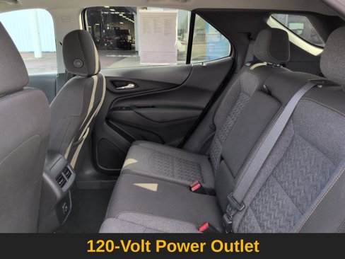 Used 2024 Chevrolet Equinox LT image 23