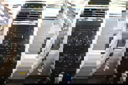 Used 2010 Ford Escape XLS image 15