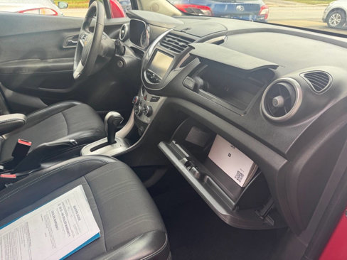 Used 2015 Chevrolet Trax LT w/ LT Plus Package image 28