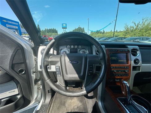 Used 2010 Ford F150 Lariat image 10