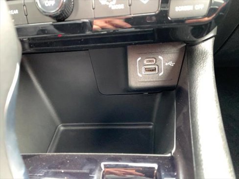 New 2025 Jeep Compass Latitude w/ Sun and Sound Group image 17