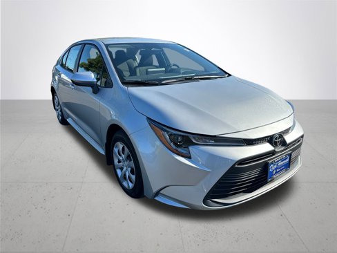 New 2026 Toyota Corolla LE image 6