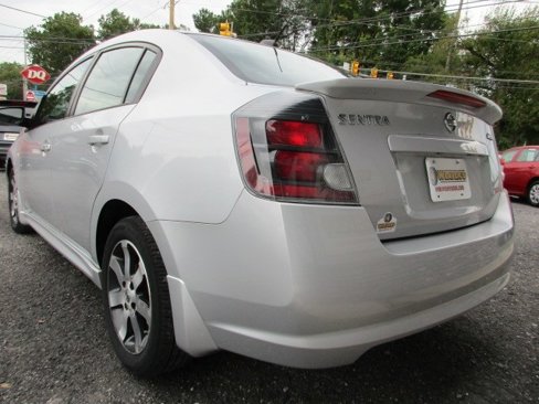 Used 2012 Nissan Sentra 2.0 SR w/ Special Edition Pkg image 6