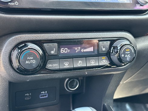 Certified 2022 Nissan Kicks SR w/ Premium Package image 30