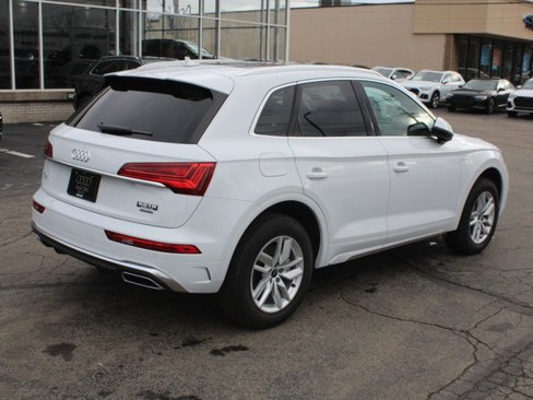 Used 2024 Audi Q5 2.0T Premium w/ Convenience Package image 7