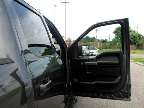 Used 2016 Ford F150 XLT w/ Equipment Group 302A Luxury image 15