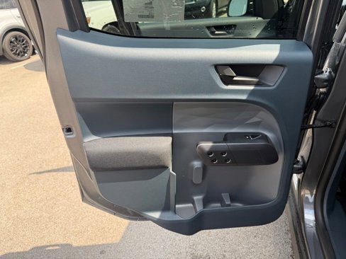 New 2025 Ford Maverick XL image 11