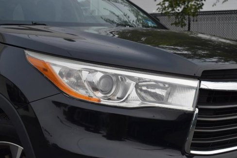Used 2014 Toyota Highlander XLE image 8