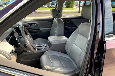 Used 2019 Chevrolet Traverse LT w/ LT Premium Package image 7