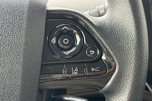 Certified 2022 Toyota Prius LE image 30