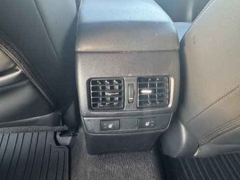 Used 2015 Subaru Outback 2.5i Limited image 19
