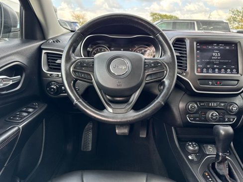 Certified 2020 Jeep Cherokee Trailhawk w/ Comfort/Convenience Group image 14