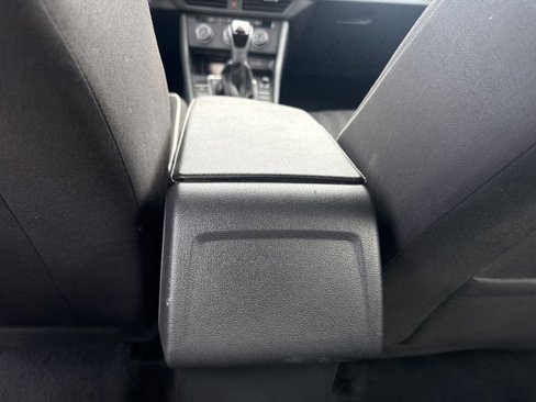 Used 2024 Volkswagen Jetta Sport image 19