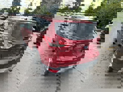 Used 2015 Ford Escape SE image 13