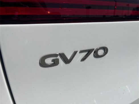 Used 2025 Genesis GV70 3.5T Sport w/ Sport Advanced Package image 10