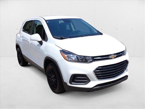 Used 2017 Chevrolet Trax LS image 4