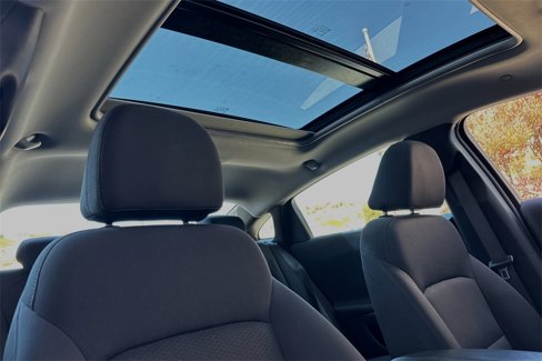 Used 2022 Chevrolet Malibu LT image 15