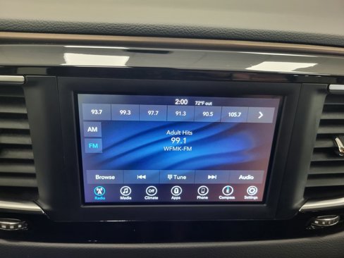 Used 2019 Chrysler Pacifica LX image 15