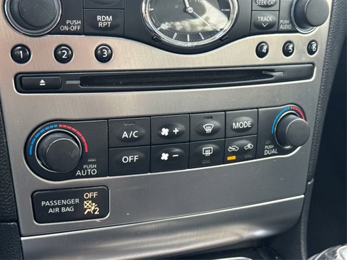 Used 2012 INFINITI G37 x w/ Premium Pkg image 35