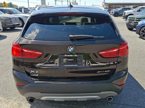 Used 2019 BMW X1 xDrive28i w/ Convenience Package image 9
