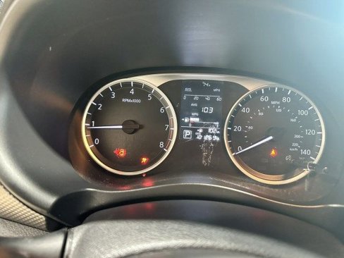 Used 2023 Nissan Kicks S image 16