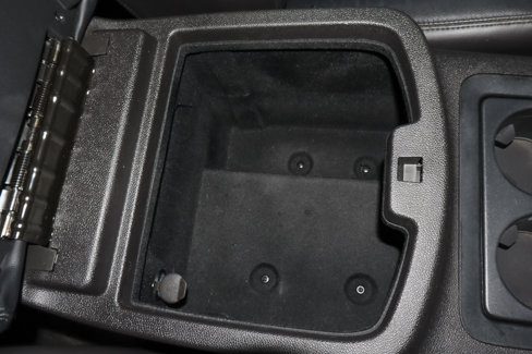 Used 2008 GMC Yukon XL SLT w/ SLT Preferred Equipment Group image 24
