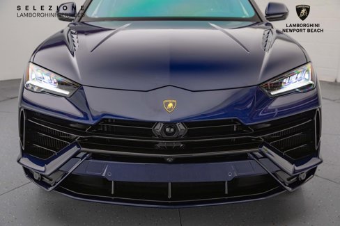 Used 2024 Lamborghini Urus S image 9