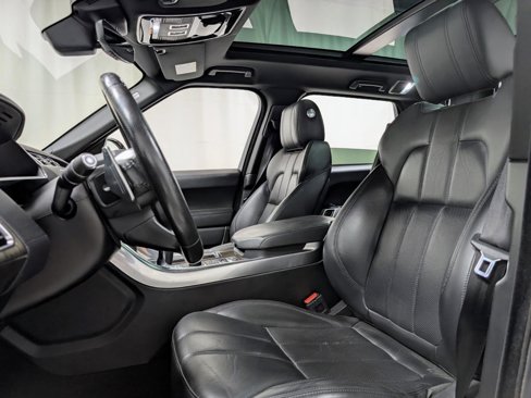 Used 2017 Land Rover Range Rover Sport image 15