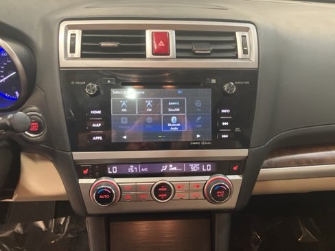 Used 2016 Subaru Outback 2.5i Limited image 15