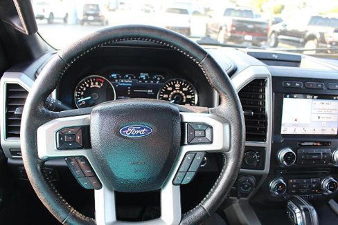 Used 2018 Ford F150 Lariat w/ Equipment Group 502A Luxury image 8