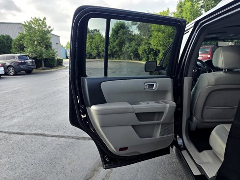 Used 2015 Honda Pilot SE image 31
