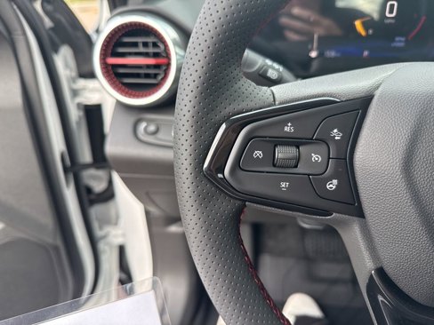 New 2025 Chevrolet Trax RS image 16