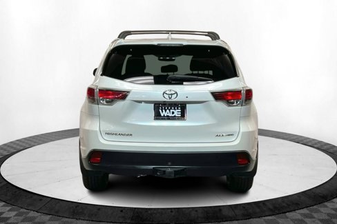 Used 2016 Toyota Highlander XLE image 5
