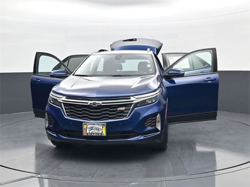 Used 2022 Chevrolet Equinox RS w/ Infotainment Package image 31