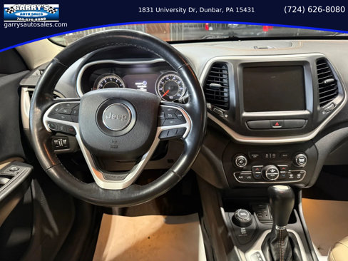 Used 2015 Jeep Cherokee Limited image 15