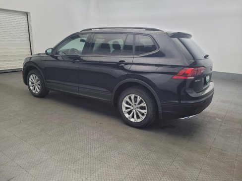 Used 2019 Volkswagen Tiguan S image 3