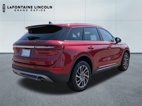 Certified 2022 Lincoln Corsair AWD w/ Equipment Group 101A image 5