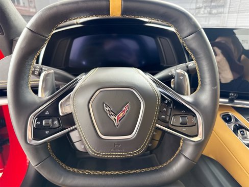 Used 2022 Chevrolet Corvette Stingray Premium Conv w/ Z51 Performance Package image 10