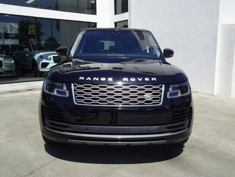 Used 2020 Land Rover Range Rover HSE image 2