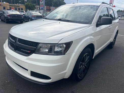 Used 2018 Dodge Journey SE w/ Blacktop Package image 5
