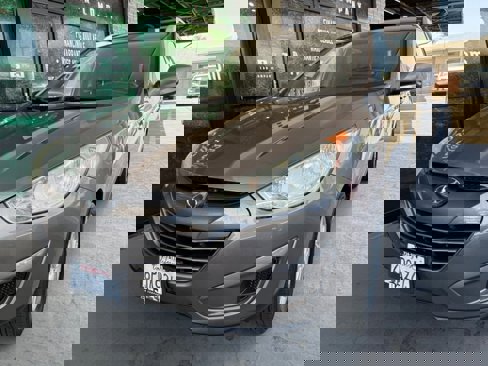Used 2011 Hyundai Tucson GLS image 3