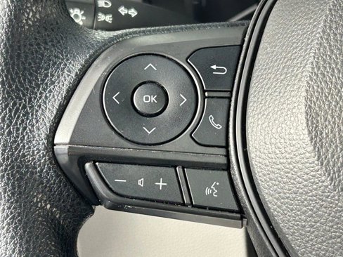 Used 2023 Toyota Corolla Cross L image 23
