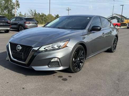 Used 2020 Nissan Altima 2.5 SR image 6