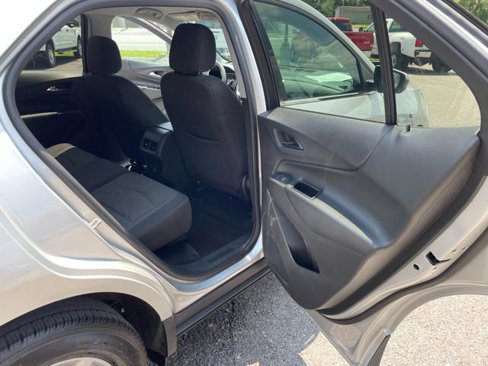 Used 2020 Chevrolet Equinox LT image 23