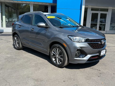 Used 2022 Buick Encore GX Select w/ Sport Touring Package image 3