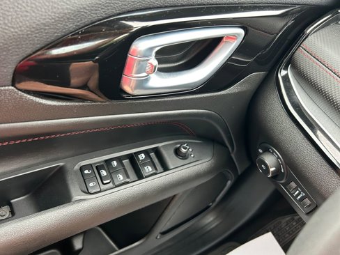 Used 2024 Jeep Compass Trailhawk image 19