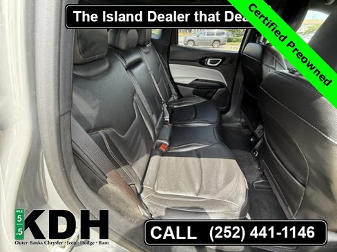 Certified 2024 Jeep Compass Limited w/ Sun and Sound Group image 11
