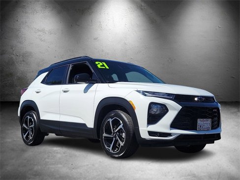 Certified 2021 Chevrolet TrailBlazer RS w/ Technology Package image 2