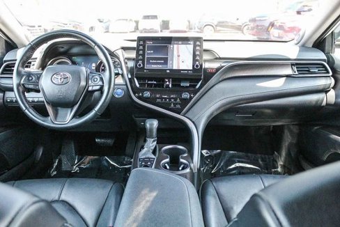 Used 2023 Toyota Camry XSE w/ Navigation Package image 15